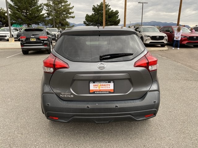 2020 Nissan Kicks S