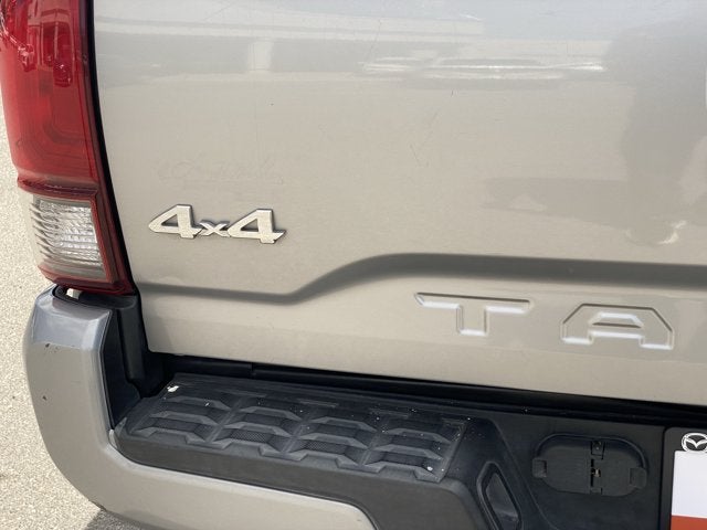 2019 Toyota Tacoma SR