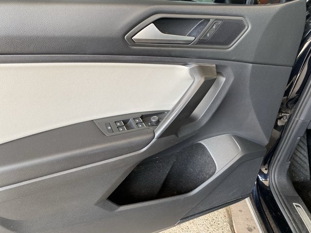 2021 Volkswagen Tiguan 2.0T SE R-Line Black