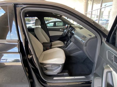 2021 Volkswagen Tiguan 2.0T SE R-Line Black