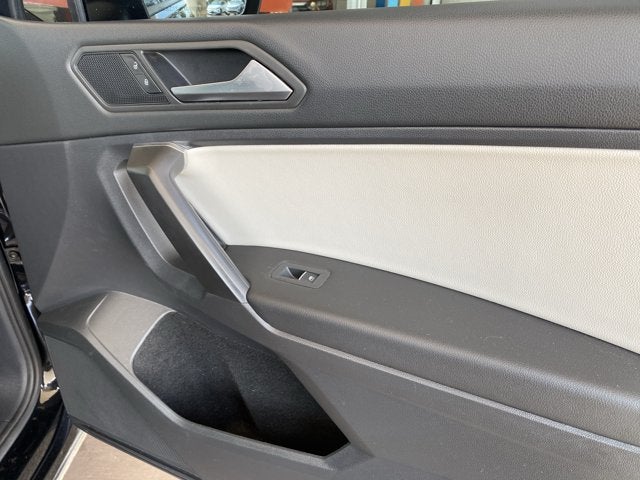 2021 Volkswagen Tiguan 2.0T SE R-Line Black