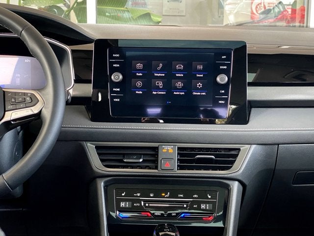 2025 Volkswagen Taos 1.5T SE Black