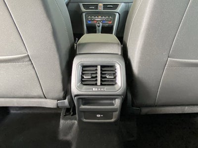 2025 Volkswagen Taos 1.5T SE Black