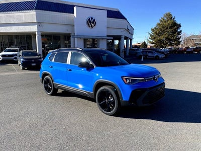 2026 Volkswagen Taos SE Black