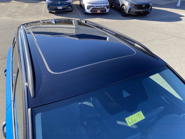 2026 Volkswagen Taos SE Black