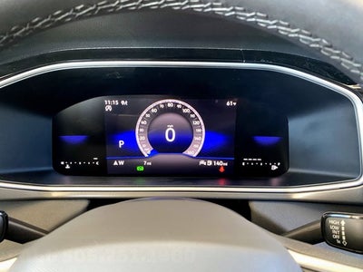 2026 Volkswagen Taos SE Black