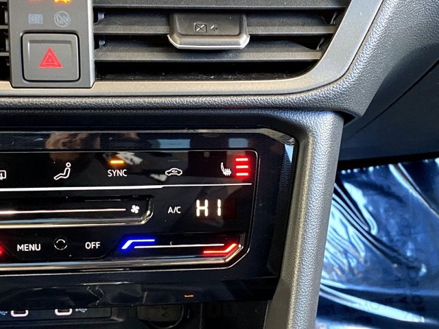 2026 Volkswagen Taos SE Black