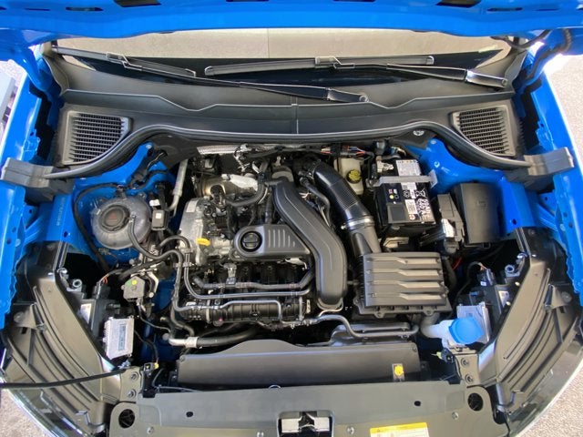 2026 Volkswagen Taos SE Black