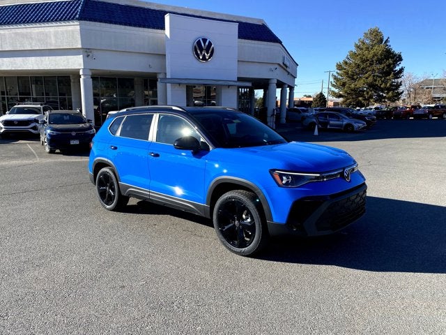 2026 Volkswagen Taos SE Black