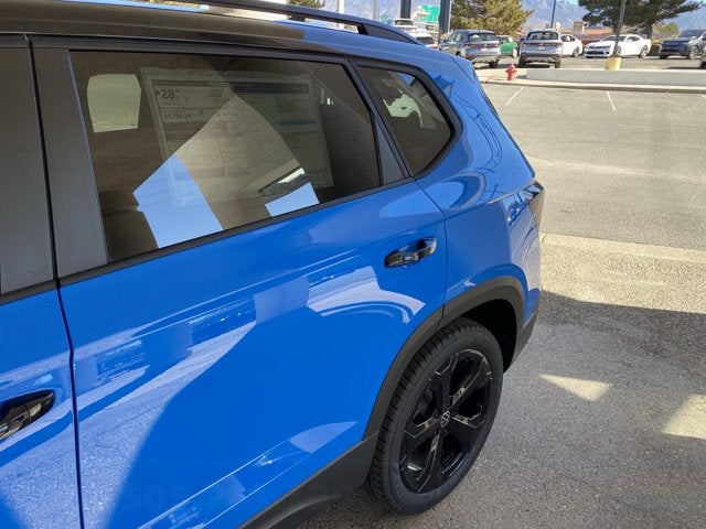 2026 Volkswagen Taos SE Black