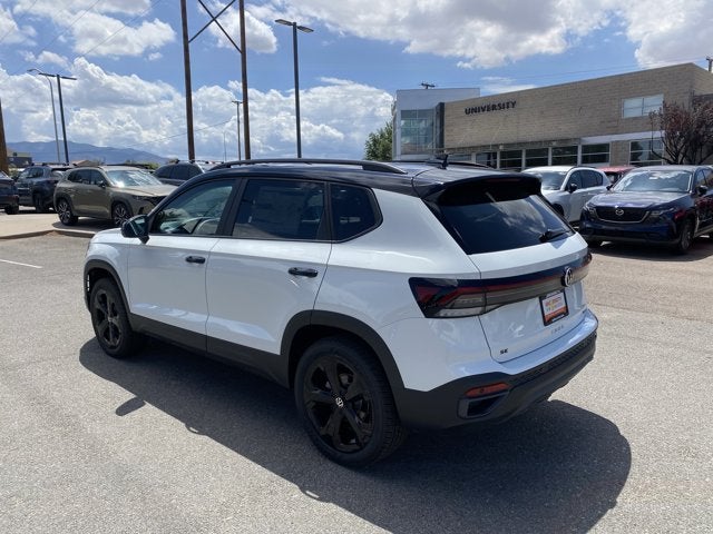 2026 Volkswagen Taos SE Black