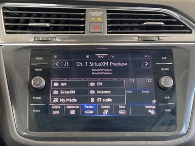 2022 Volkswagen Tiguan 2.0T SE