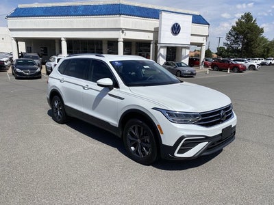 2023 Volkswagen Tiguan 2.0T SE