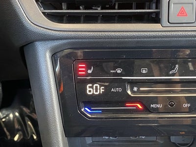 2026 Volkswagen Taos SE Black