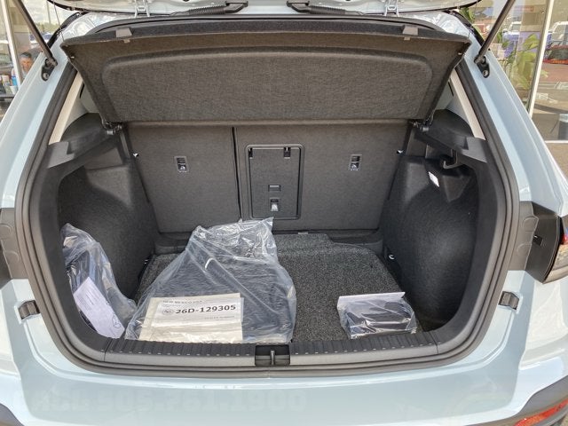 2026 Volkswagen Taos SE Black