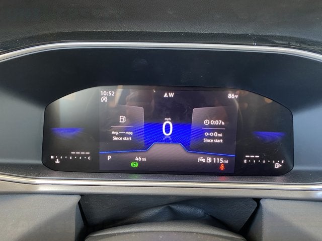 2026 Volkswagen Taos SE Black