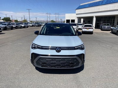 2026 Volkswagen Taos SE Black