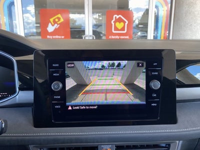 2026 Volkswagen Taos SE Black