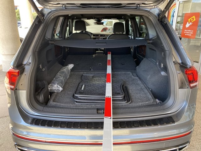 2023 Volkswagen Tiguan 2.0T SEL R-Line