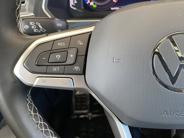 2023 Volkswagen Tiguan 2.0T SEL R-Line