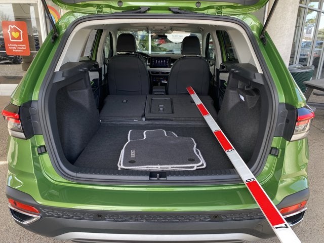 2025 Volkswagen Taos 1.5T SEL