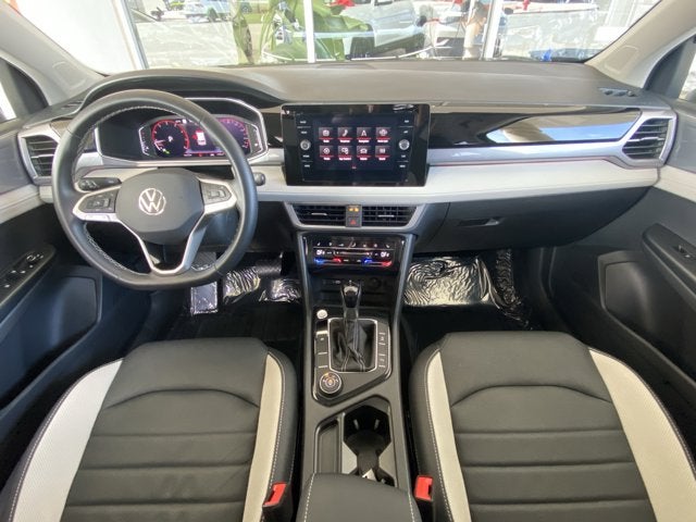 2025 Volkswagen Taos 1.5T SEL