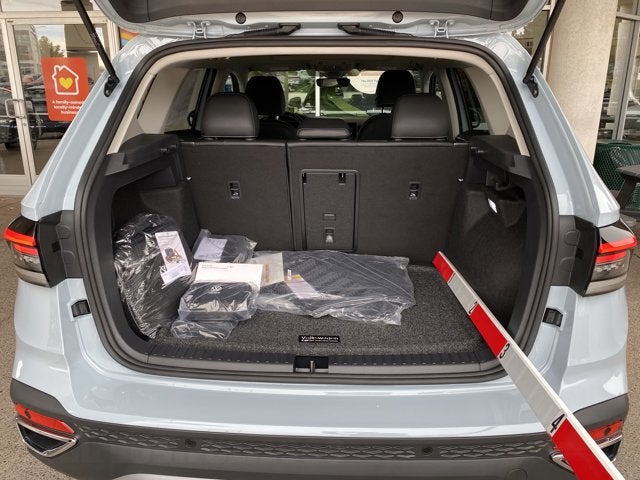 2026 Volkswagen Taos SEL