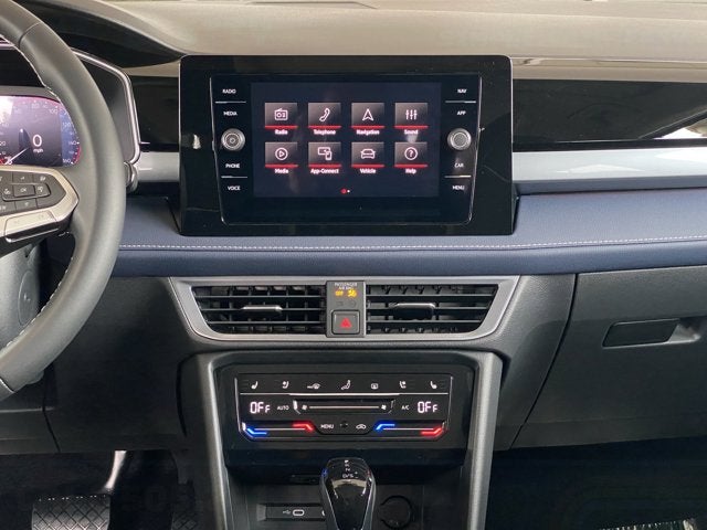 2026 Volkswagen Taos SEL