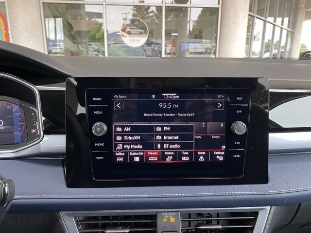 2026 Volkswagen Taos SEL