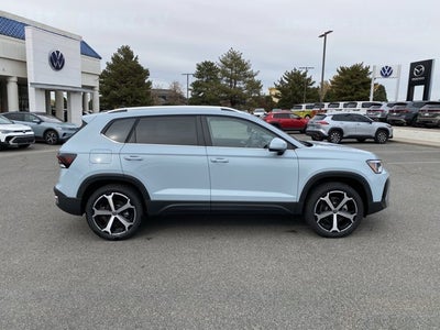 2026 Volkswagen Taos SEL