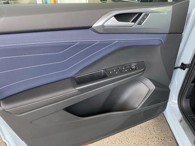 2025 Volkswagen Taos 1.5T SEL