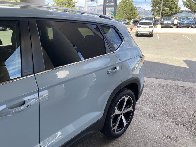 2025 Volkswagen Taos 1.5T SEL