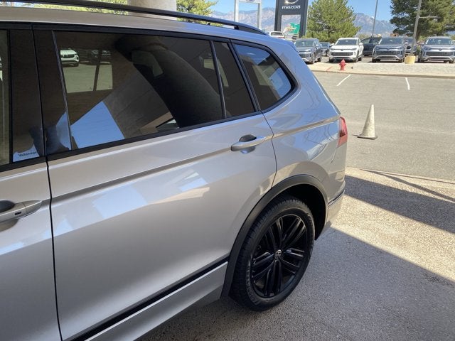 2022 Volkswagen Tiguan 2.0T SE R-Line Black