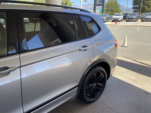 2022 Volkswagen Tiguan 2.0T SE R-Line Black