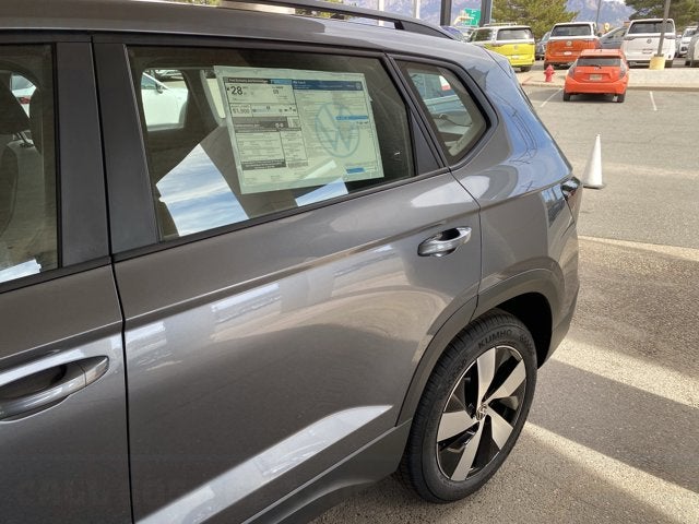 2025 Volkswagen Taos S