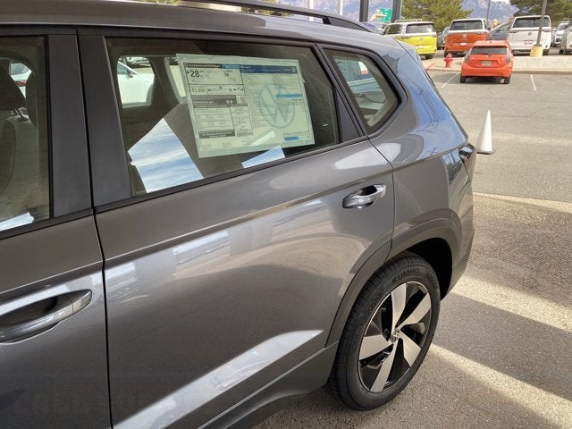 2025 Volkswagen Taos S