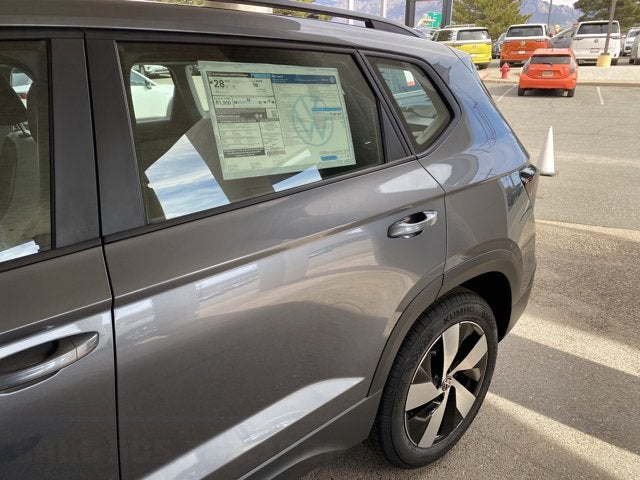 2025 Volkswagen Taos S