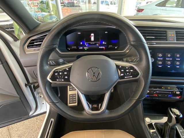 2023 Volkswagen Tiguan 2.0T SE R-Line Black