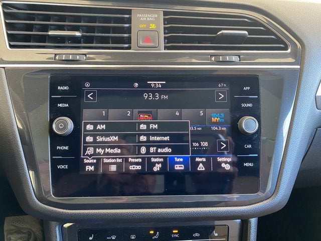 2023 Volkswagen Tiguan 2.0T SE R-Line Black