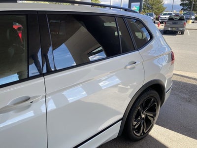2024 Volkswagen Tiguan 2.0T SE R-Line Black