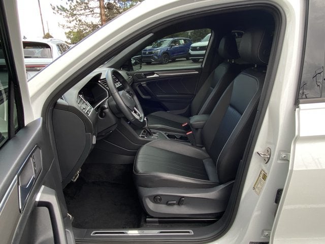 2023 Volkswagen Tiguan 2.0T SE R-Line Black