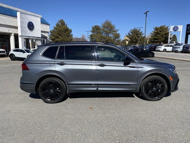 2022 Volkswagen Tiguan 2.0T SE R-Line Black