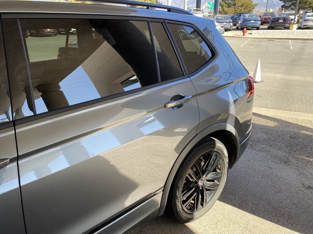 2022 Volkswagen Tiguan 2.0T SE R-Line Black