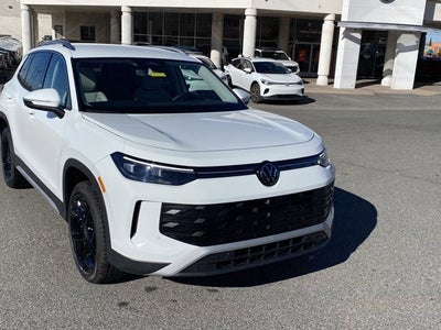 2025 Volkswagen Tiguan SE