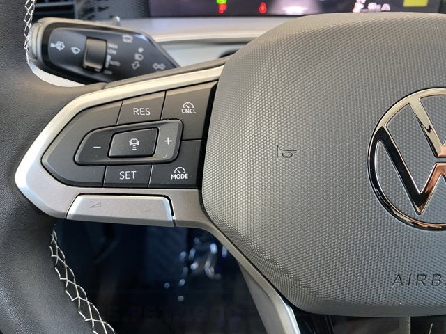 2025 Volkswagen Tiguan SE