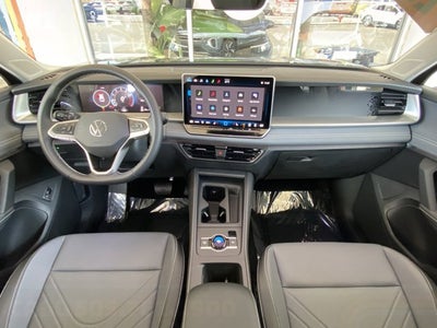 2025 Volkswagen Tiguan SE