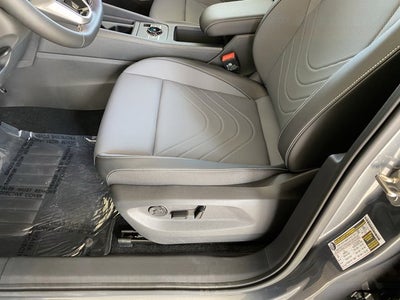 2025 Volkswagen Tiguan SE