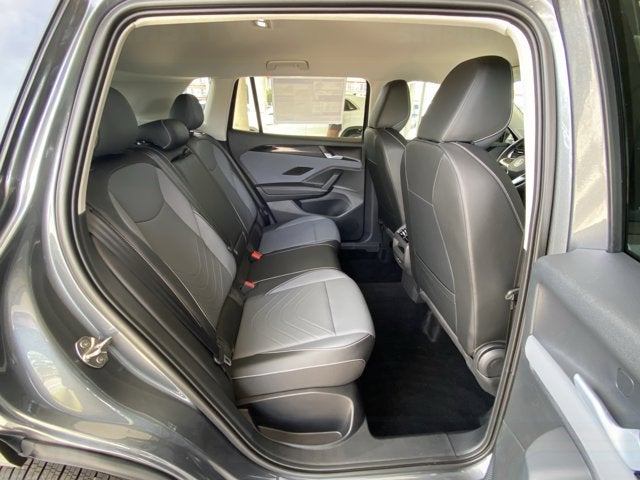 2025 Volkswagen Tiguan SE