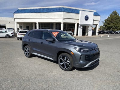 2025 Volkswagen Tiguan SE