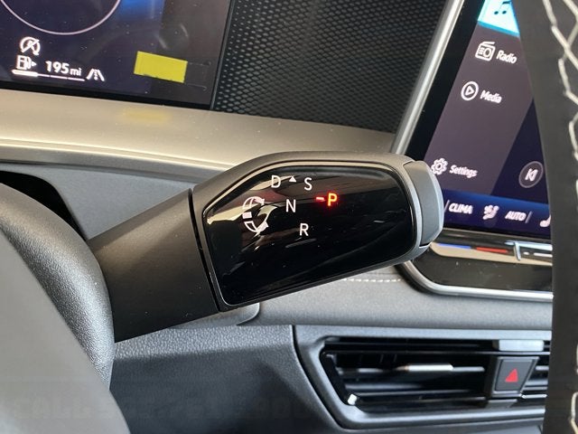 2025 Volkswagen Tiguan SE